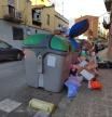 Acumulación de bolsas de basura los días 25 y 26 de diciembre en Girona.