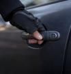 Te pueden robar el coche en segundos sin que te enteres: toma estas sencillas precauciones para que no te hackeen las llaves y se lo lleven