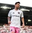 FORT LAUDERDALE, FLORIDA - MAY 31: Lionel Messi #10 of Inter Miami CF warms up prior to the MLS match between Inter Miami CF and Columbus Crew at Chase Stadium on May 31, 2025 in Fort Lauderdale, Florida. Rich Storry/Getty Images/AFP (Photo by Rich Storry / GETTY IMAGES NORTH AMERICA / Getty Images via AFP)