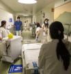 La atención de las enfermeras y la comida, la cara y la cruz de los hospitales