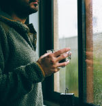 Erik Satie, el viento y la lluvia