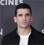 Jaime Lorente se muestra crítico sobre las formas de Silvia Abril al hablar de la Iglesia, pero clama respeto en redes: “Son cuestionables”