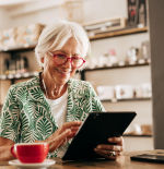 “No se trata de llenar tu vida de cosas por hacer, sino de gestionar el tiempo con sentido”: cómo organizarse tras la jubilación, según los expertos