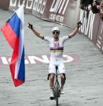 Pogacar devora a la nueva generación en la Strade Bianche