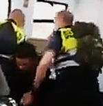 Doble condena a un vigilante de Renfe y un pasajero por una pelea en el tren en Calella