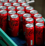 Coca-Cola EP gana 2.000 millones de euros y lanza otra recompra de 1.000 millones