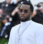 Reducen la condena de Sean 'Diddy' Combs tras ingresar en un programa de rehabilitación