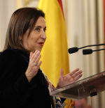 Robles no descarta una participación de España en el despliegue militar en Groenlandia