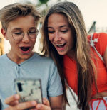 Los 5 mejores chollos del día en AliExpress (8 de febrero): descuentos hasta el 71% en Nintendo, Apple, Anbernic y más