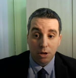 El abogado de la víctima del exjefe de la Policía denuncia la filtración de la identidad de su cliente en grupos de agentes