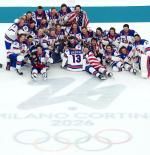 Estados Unidos se baña en oro 46 años después en hockey hielo