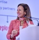 Botín se queda como única mujer en lo alto del Ibex