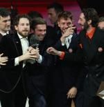 Álvaro Cervantes gana el premio Goya al mejor actor de reparto por su papel en 'Sorda'