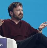 La lucha contra el smartphone del actor de 'Breaking Bad'