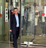 Bartomeu justifica que el Barça pagara 1,7 millones a su abogado particular por el caso Neymar que condenó al club