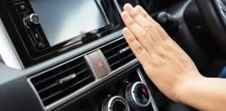 Esto es lo que debes hacer con el aire acondicionado del coche antes de que llegue el calor