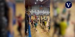 Graves incidentes en un partido de futbol sala en Canet de Mar