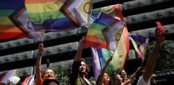 Más de 40 detenidos en una marcha del Orgullo prohibida en Estambul