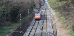 Adif aumenta hasta 179 los puntos donde los trenes deben reducir la marcha en Catalunya