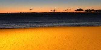 Amanecer en la Barcelona a vista de runner.