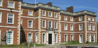 Fachada de la casa en la que estuvieron presos los oficiales alemanes.