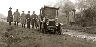 La policía investiga una posible reconstrucción de los hechos durante la desaparición de Agatha Christie