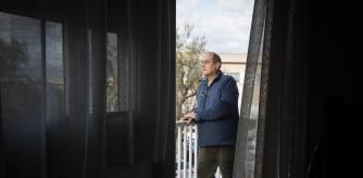 Carlos Moreno espera una operación desde hace un año