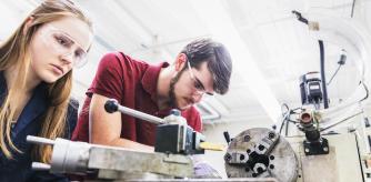 Estas son las cinco formaciones FP con más posibilidades de conseguir un empleo en 2024