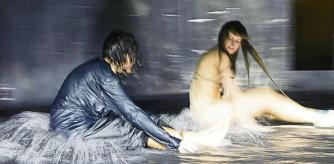 Lucia Del Greco dirigeix 'Els Encantats', de David Plana, a la sala Beckett