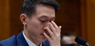 Shou Zi Chew, durante la comparecencia