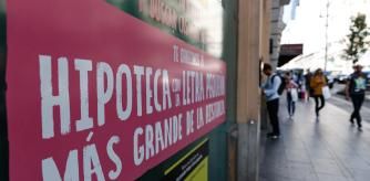 Un anuncio de hipoteca en la sucursal de una entidad financiera
