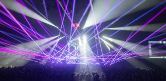 Aspecto de la actuación del padrino de la electrónica moderna, Aphex Twin