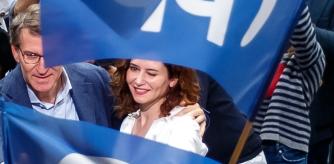 Isabel Díaz Ayuso con Alberto Núñez Feijóo durante la campaña electoral