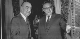 MADRID. PRESIDENTE DEL GOBIERNO ALMIRANTE D. LUIS CARRERO BLANCO Y SECRETARIO DE ESTADO NORTEAMERICANO DR. HENRY KISSINGER ENTREVISTA EN PRESIDENCIA DEL GOBIERNO#@#CARRERO BLANCO , LUIS (1903-1973)