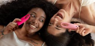 FOREO IRIS 2 Masajeador de ojos rejuvenecedor con un 48% de descuento en Amazon.