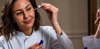 Cuida al máximo de tu piel con estos sérums de vitamina C que te ayudarán a mejorar la textura y darle un toque más luminoso a tu rostro.