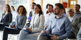 Opciones variadas que te ayudará a reinventarte y trabajar de lo que quieras.