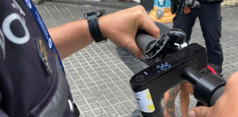 Control a patinetes eléctricos en l'Hospitalet de Llobregat
