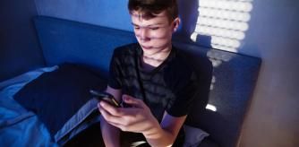 Los adolescentes se encontrarán con un muro de verificación en las páginas para adultos.