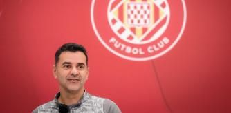 GIRONA (ESPAÑA), 15/02/2026.- El entrenador del Girona FC, Miguel Ángel Sánchez 'Michel' durante la rueda de prensa tras el entrenamiento del equipo este domingo para preparar su enfrentamiento liguero contra el FC Barcelona de mañana. EFE/David Borrat.