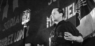 José Antonio Primo de Rivera durante un congreso de Falange en Madrid