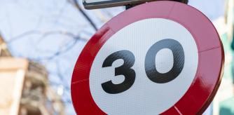 En 2021, el 75% de las calles de Barcelona tendrán un limite de velocidad máxima de 30 km/h