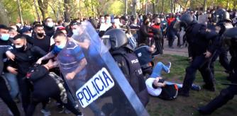 La secuencia completa de los disturbios en el mitin de Vox en Vallecas