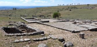 La ciudad celtíbero-romana de Uxama Argaela.