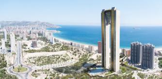 El edificio Intempo domina desde hace años el skyline de Benidorm, pero su apertura se ha retrasado varios años debido a problemas financieros.