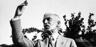 Francesc Macià, durante una alocución pública