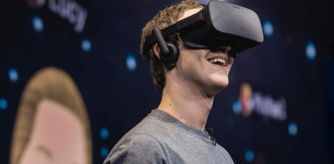 La semana ha empezado con una noticia que ha dejado a muchos descolocados. Facebook afirma que en los próximos cinco años contratará a 10.000 personas en Europa para lanzar su “metaverso”. Este extraño concepto nacido de una novela de ciencia-ficción de principios de los 90 se ha convertido en los últimos meses en uno de los palabros de moda en el mundo tecnológico. No tan solo interesa a la red social de Mark Zuckerberg, sino también a otros gigantes del sector, como Microsoft, Nvidia o Epic Games, los creadores del popular videojuego Fortnite.