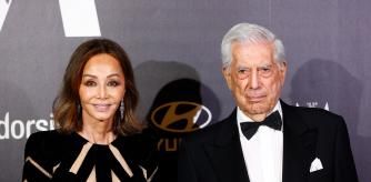 Writer Mario Vargas Llosa and Isabel Preysler at photocall for 12 edition of Mujer Hoy awards 2021 in Madrid on Tuesday, 30 November 2021.