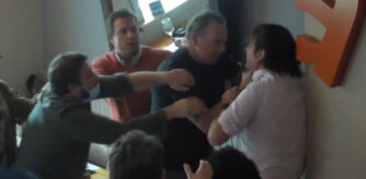 LV_Bertín Osborne, a punto de agredir a un presunto acosador sexual