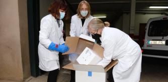 LV_Sanidad aprueba la dosis de refuerzo para 15 millones de personas: los de 50 a 59 años y luego, a los de 40 a 49